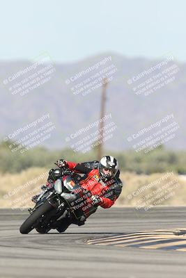 media/Nov-30-2025-TrackXperience (Sun) [[c0061d280f]]/1-Level 3/Session 3 (Turn 16)/